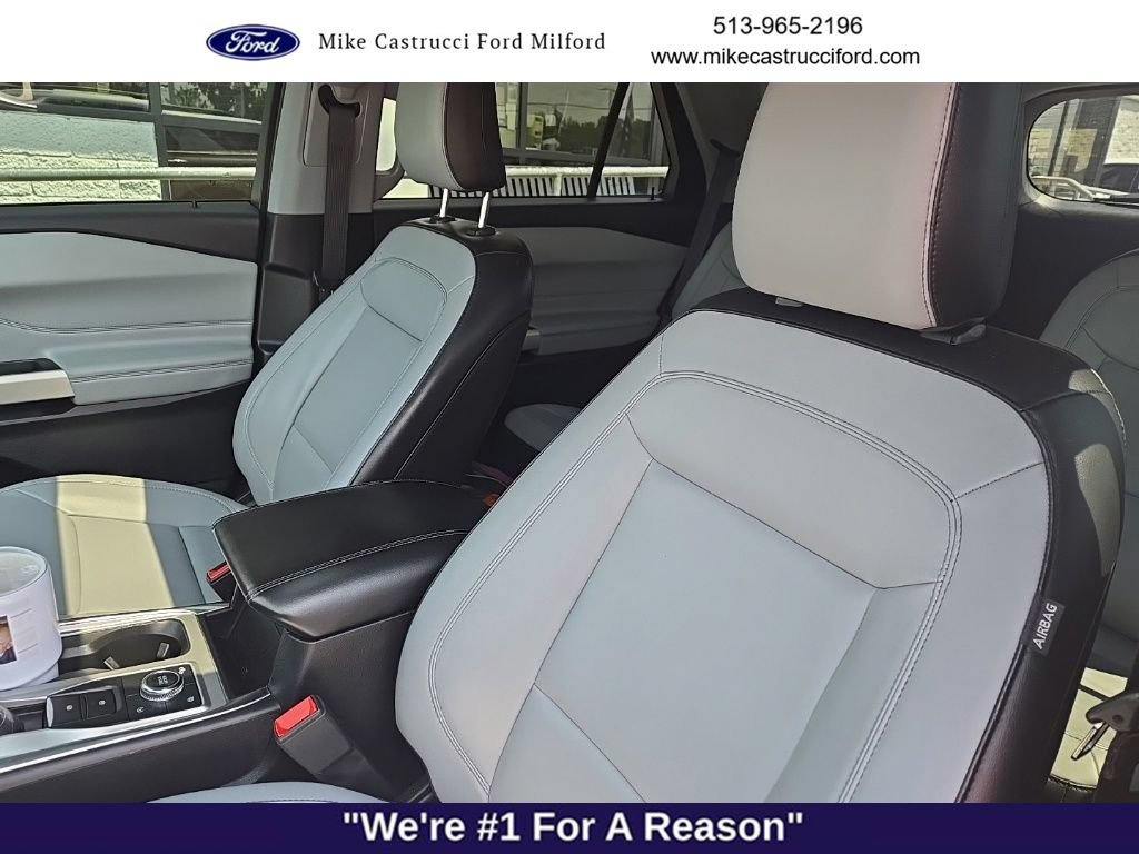 Certified 2021 Ford Explorer XLT w/ Equipment Group 202A AWD/4WD image 11