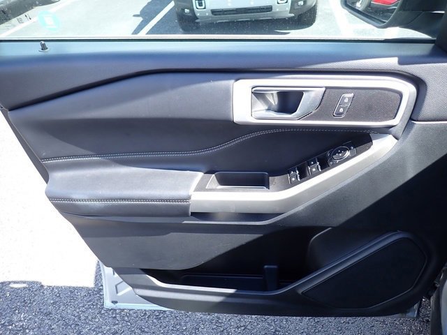 Certified 2022 Ford Explorer XLT image 21