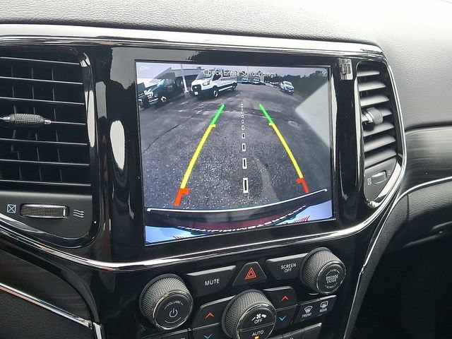 Used 2019 Jeep Grand Cherokee Limited AWD/4WD image 21