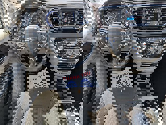 Used 2023 Chrysler Voyager LX image 24