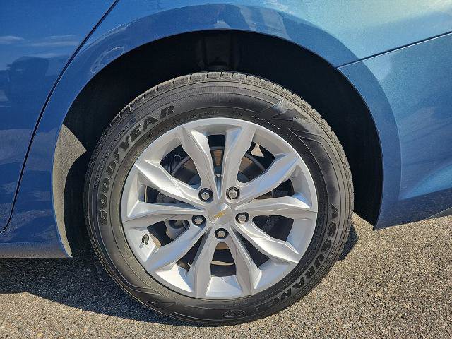 Used 2025 Chevrolet Malibu LT FWD image 32