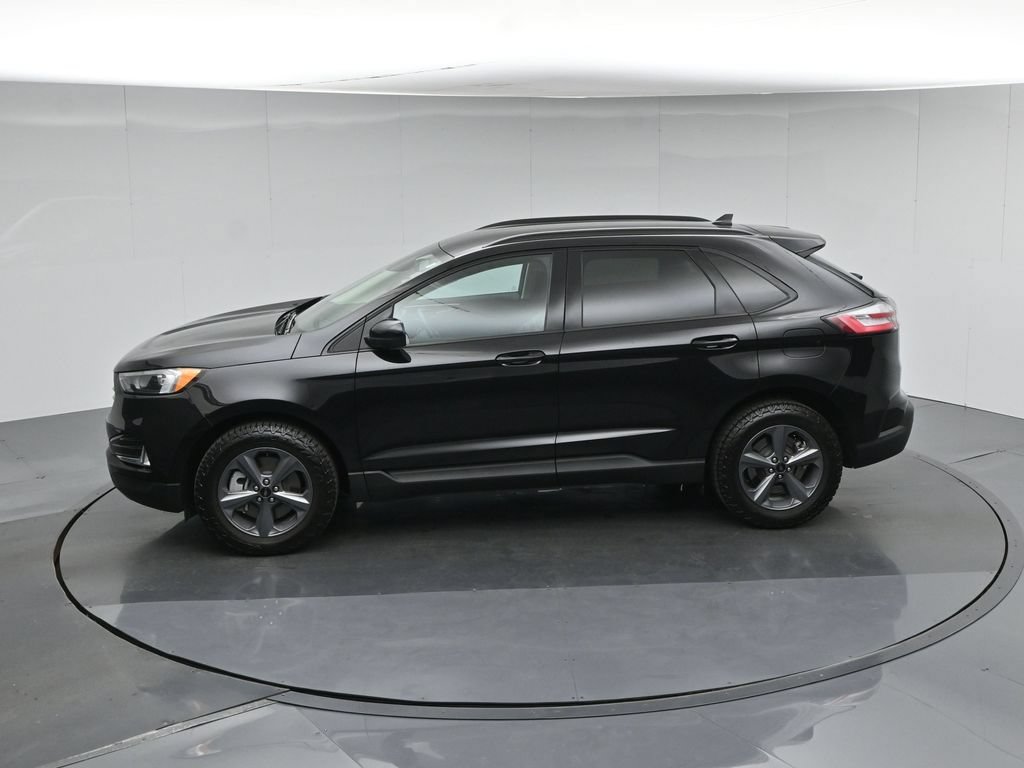 Certified 2024 Ford Edge SEL w/ Sport Appearance Package AWD/4WD image 42