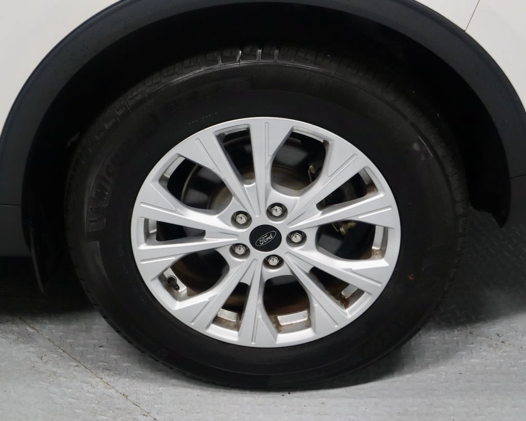 Certified 2023 Ford Escape Active w/ Cold Weather Package FWD image 18