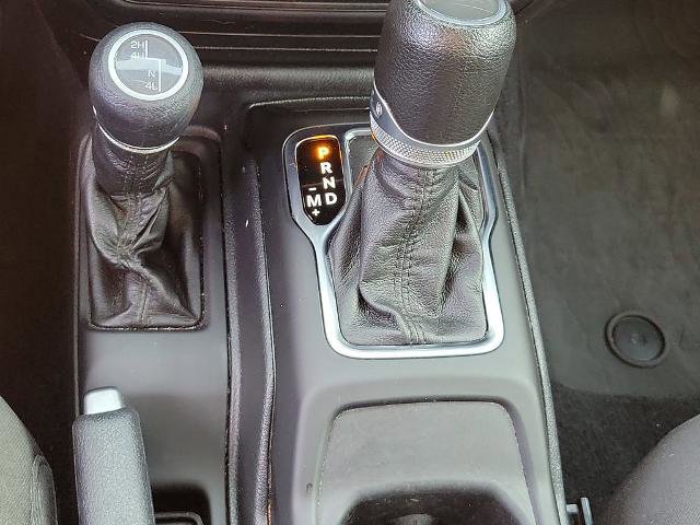 Used 2022 Jeep Gladiator Sport image 31