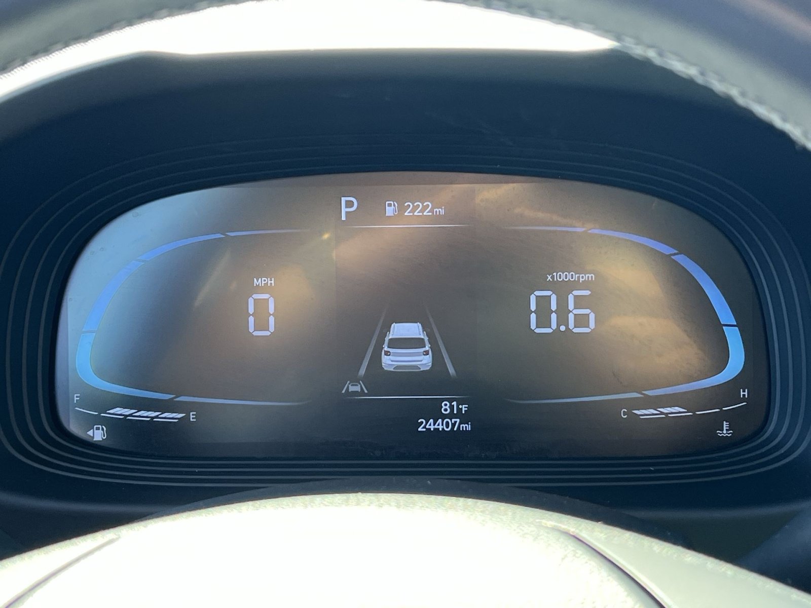 Used 2023 Hyundai Venue SEL w/ Cargo Package FWD image 17