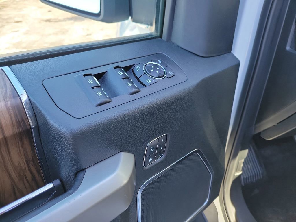 Certified 2020 Ford F150 Lariat w/ Equipment Group 502A Luxury image 19