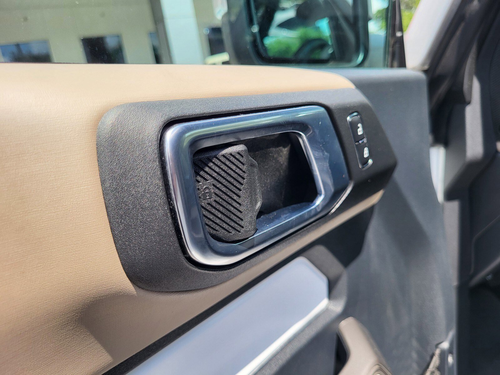 Certified 2023 Ford Bronco Wildtrak AWD/4WD image 17