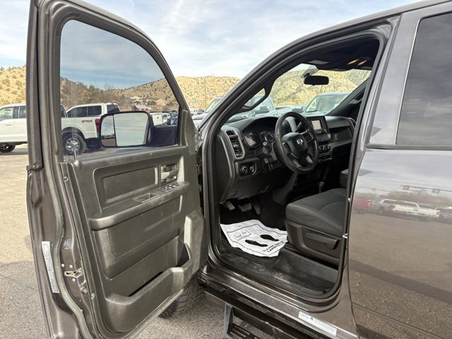 Used 2022 RAM 3500 Tradesman image 12