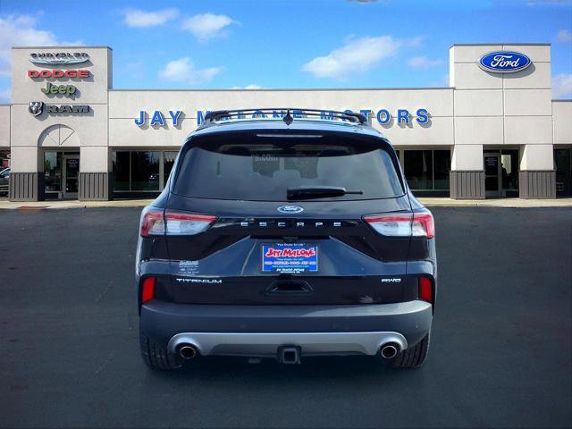 Certified 2022 Ford Escape Titanium w/ Titanium Elite Package image 3