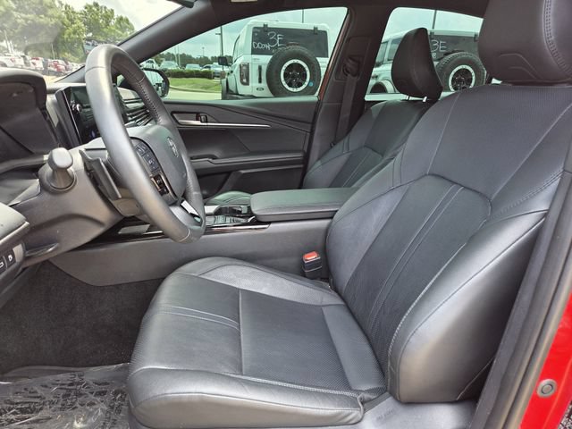 Used 2025 Toyota Camry XSE FWD image 13