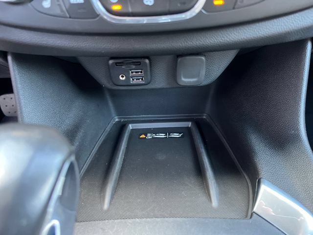 Used 2022 Chevrolet Traverse Premier w/ LPO, Floor Liner Package AWD/4WD image 39
