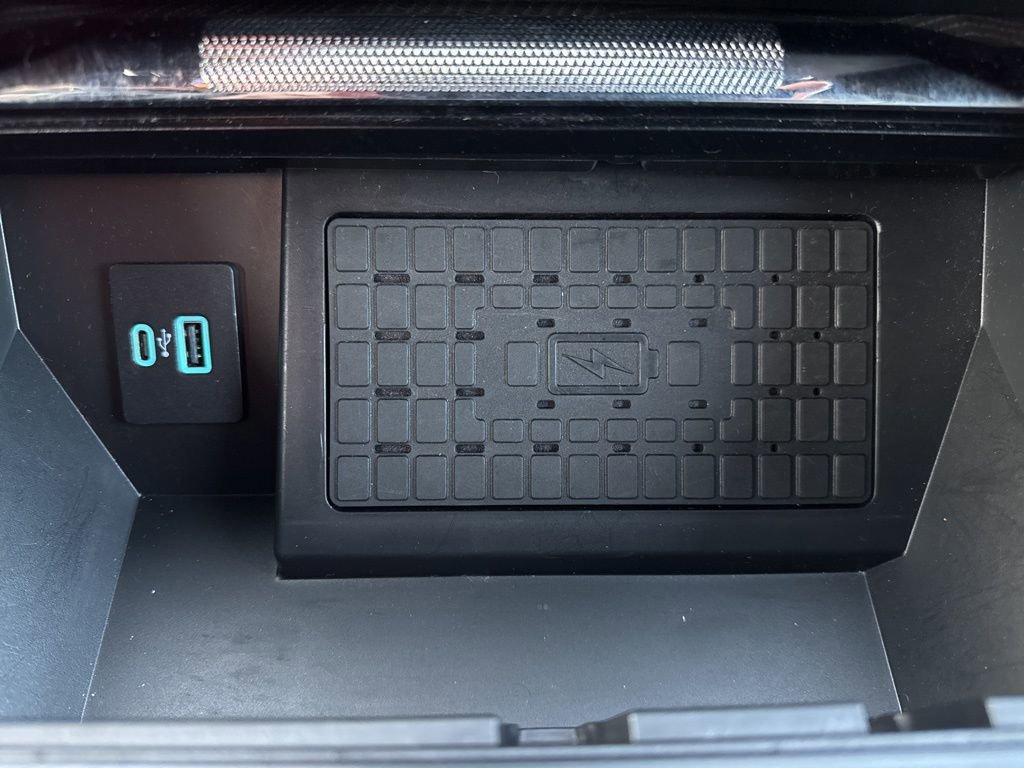 Certified 2023 Ford F150 Platinum w/ Equipment Group 701A High image 34