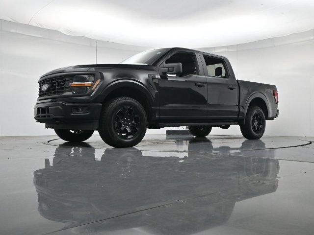 Certified 2025 Ford F150 STX w/ Equipment Group 201A FX4 AWD/4WD image 32