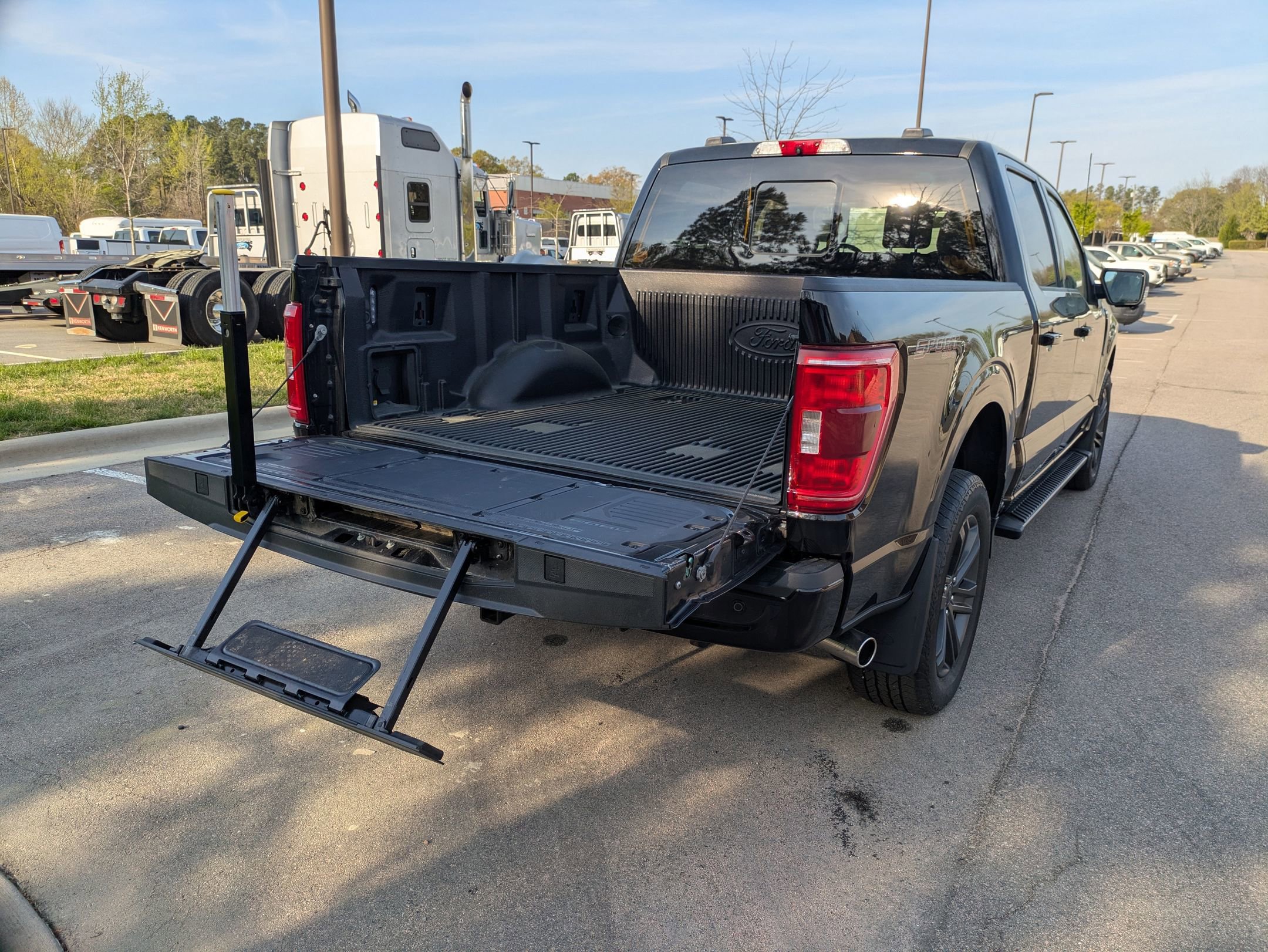 Certified 2023 Ford F150 XLT w/ Equipment Group 302A High image 8