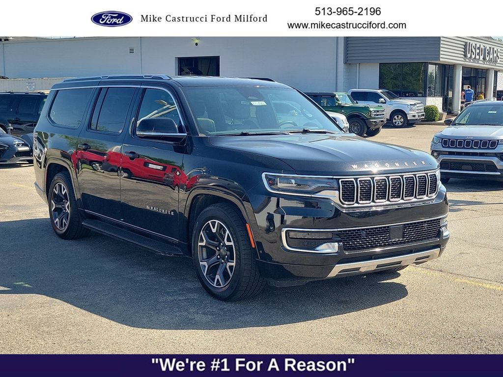 Used 2024 Jeep Wagoneer L Series III w/ Flexible Seating Group AWD/4WD image 7