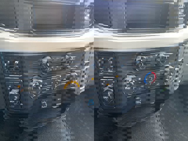 Certified 2023 Ford F250 XLT w/ Snow Plow Prep Package image 17