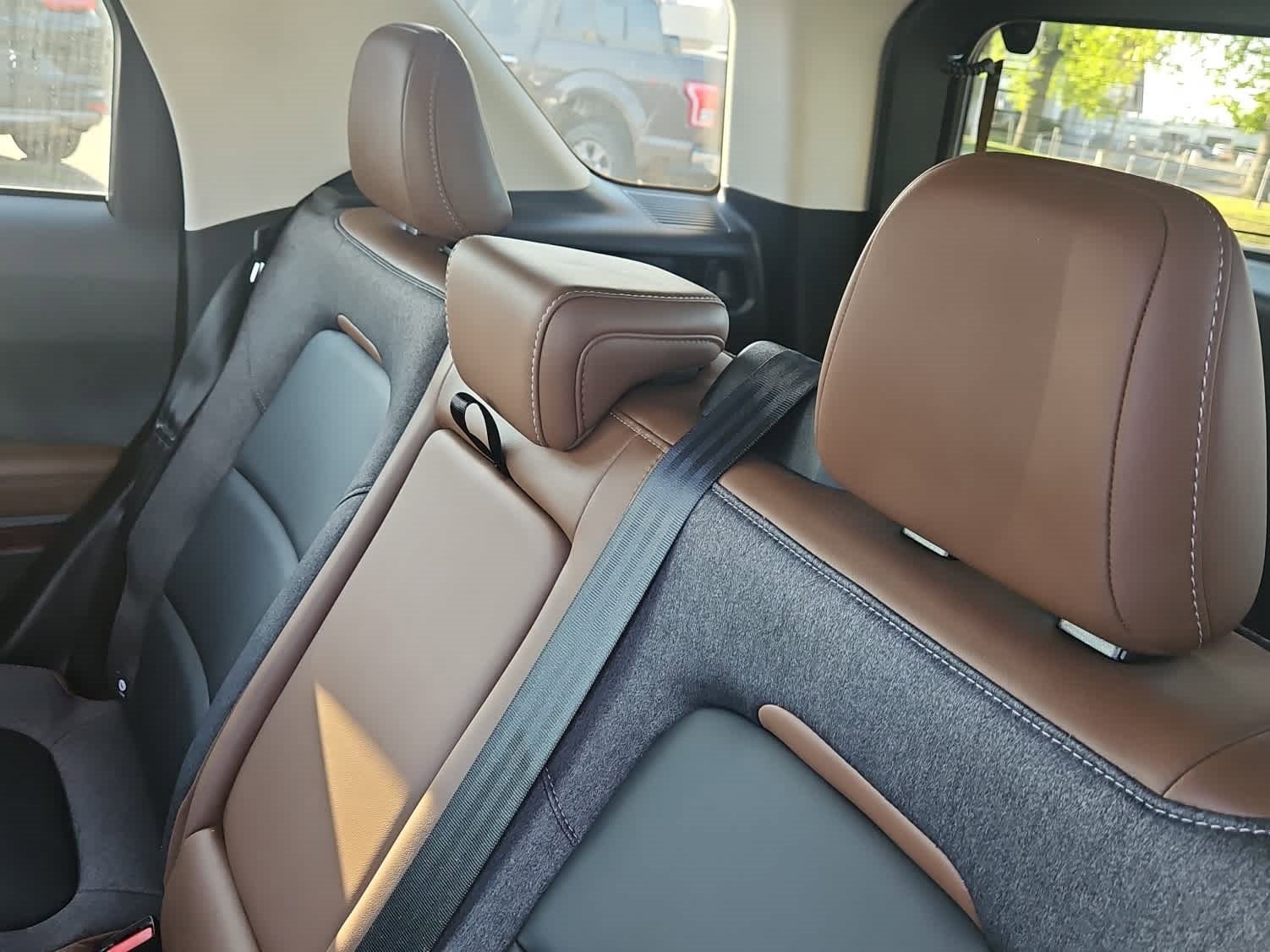 Certified 2024 Ford Bronco Sport Outer Banks w/ Topo Graphic Package image 11