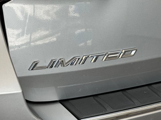 Certified 2024 Ford Explorer Limited w/ Limited Technology Package AWD/4WD image 32
