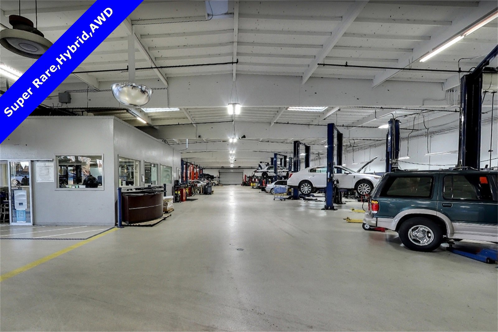 Used 2019 Toyota RAV4 XSE w/ XSE Weather Package image 33