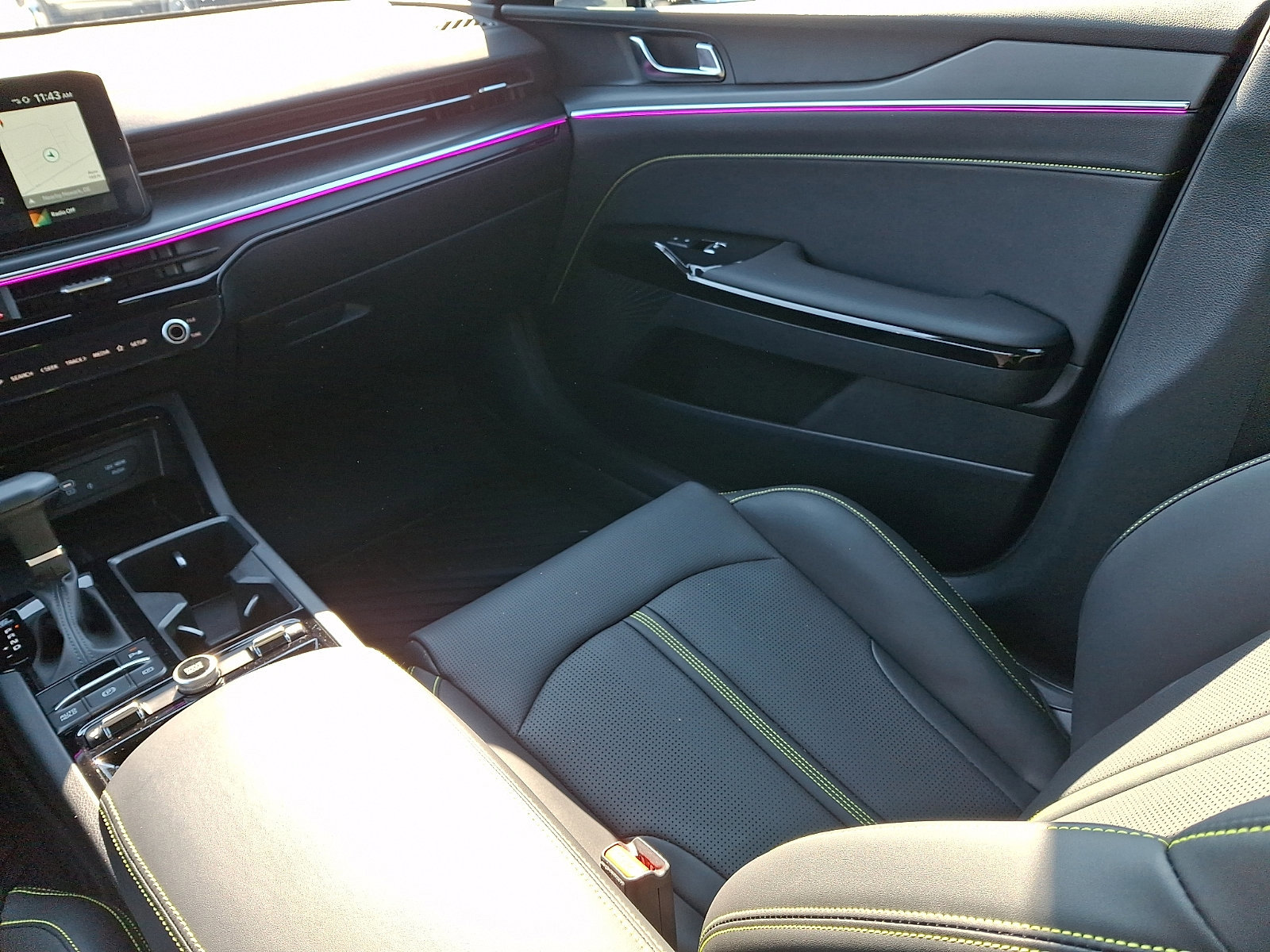 Used 2025 Kia K5 GT image 16