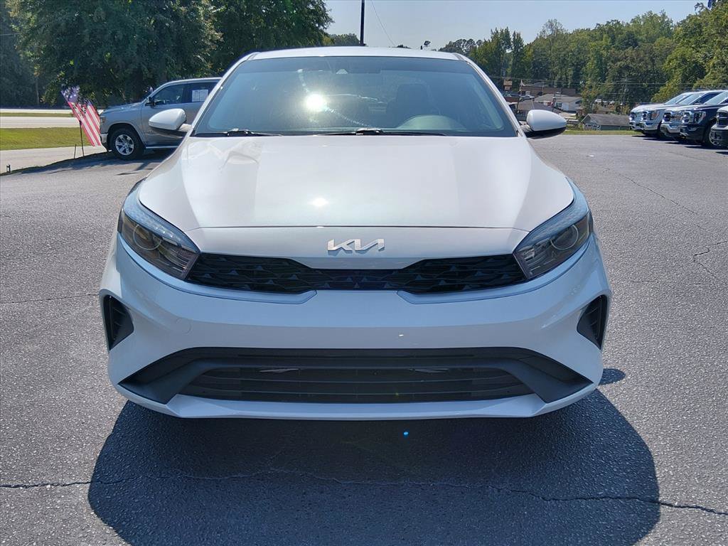 Used 2024 Kia Forte LXS FWD image 9