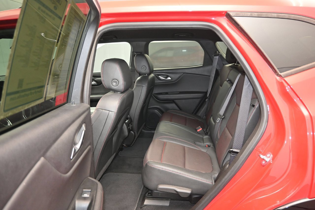 Used 2021 Chevrolet Blazer RS FWD image 22