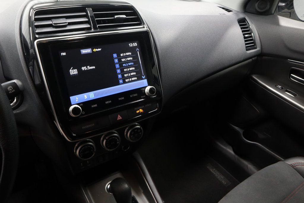 Used 2024 Mitsubishi Outlander Sport SE image 29