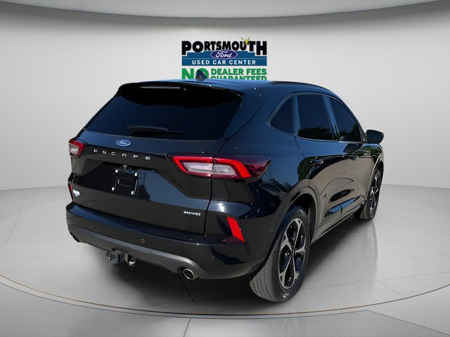 Certified 2025 Ford Escape ST-Line Elite w/ Premium Technology Package AWD/4WD image 32
