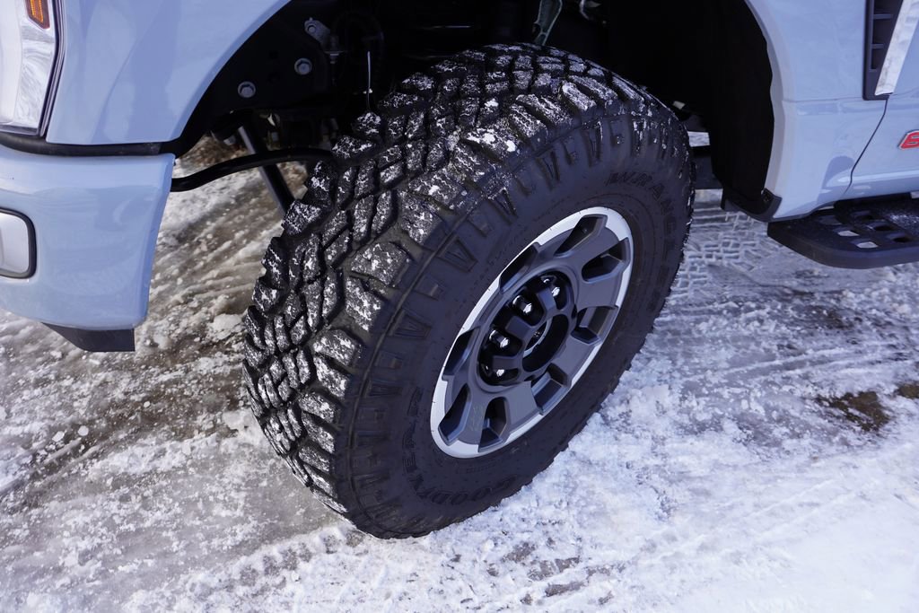 Certified 2024 Ford F350 Platinum w/ Tremor Off-Road Package image 13