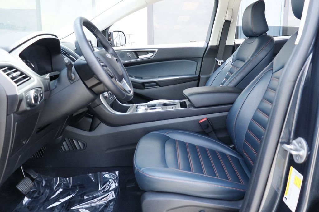 Certified 2023 Ford Edge SEL w/ Sport Appearance Package AWD/4WD image 4