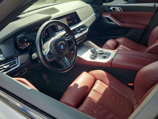 Used 2022 BMW X6 xDrive40i w/ Executive Package image 8