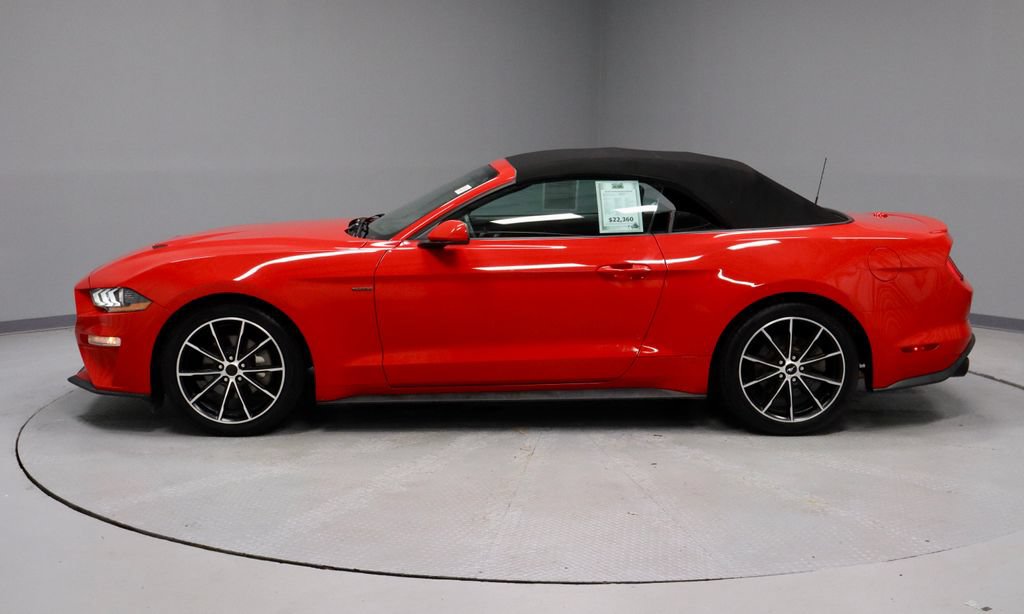 Certified 2020 Ford Mustang Convertible w/ Wheel & Stripe Package RWD image 7