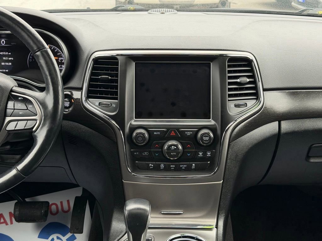 Used 2018 Jeep Grand Cherokee Altitude image 16