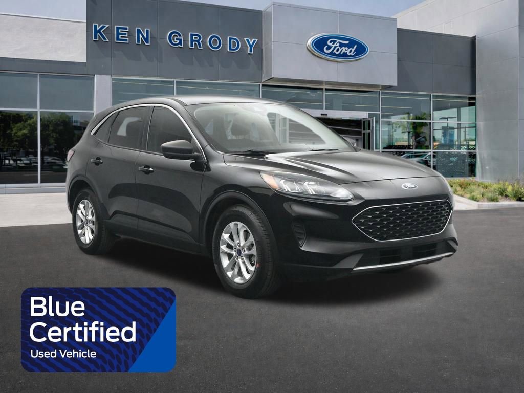 Certified 2022 Ford Escape SE