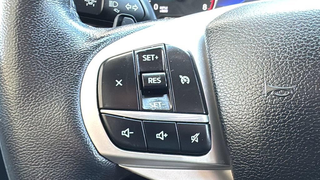 Certified 2020 Ford Explorer XLT RWD image 12