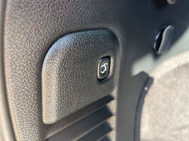 Used 2018 Jeep Grand Cherokee Limited AWD/4WD image 11