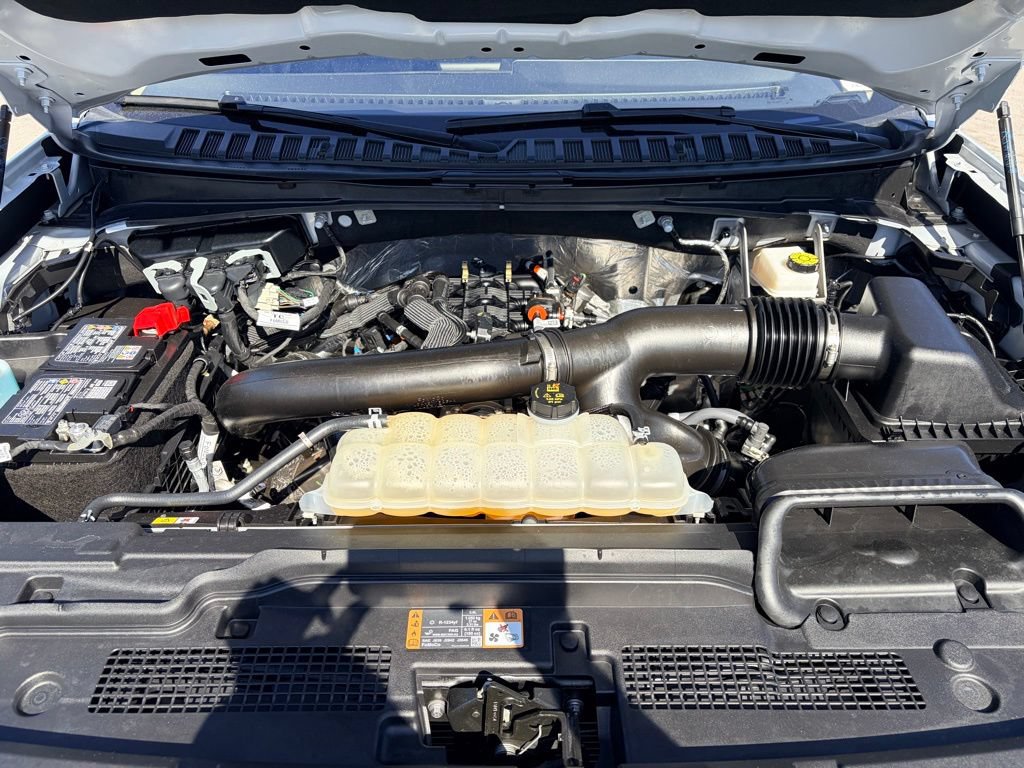 Certified 2025 Ford Expedition Platinum AWD/4WD image 40