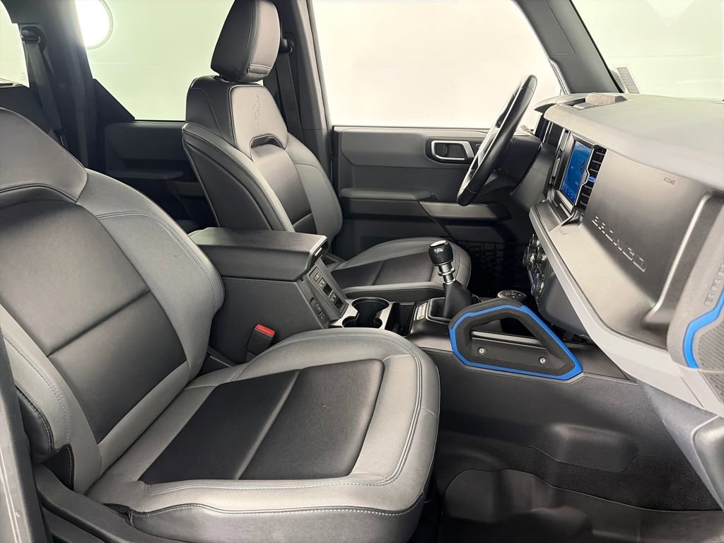 Certified 2022 Ford Bronco Black Diamond image 33