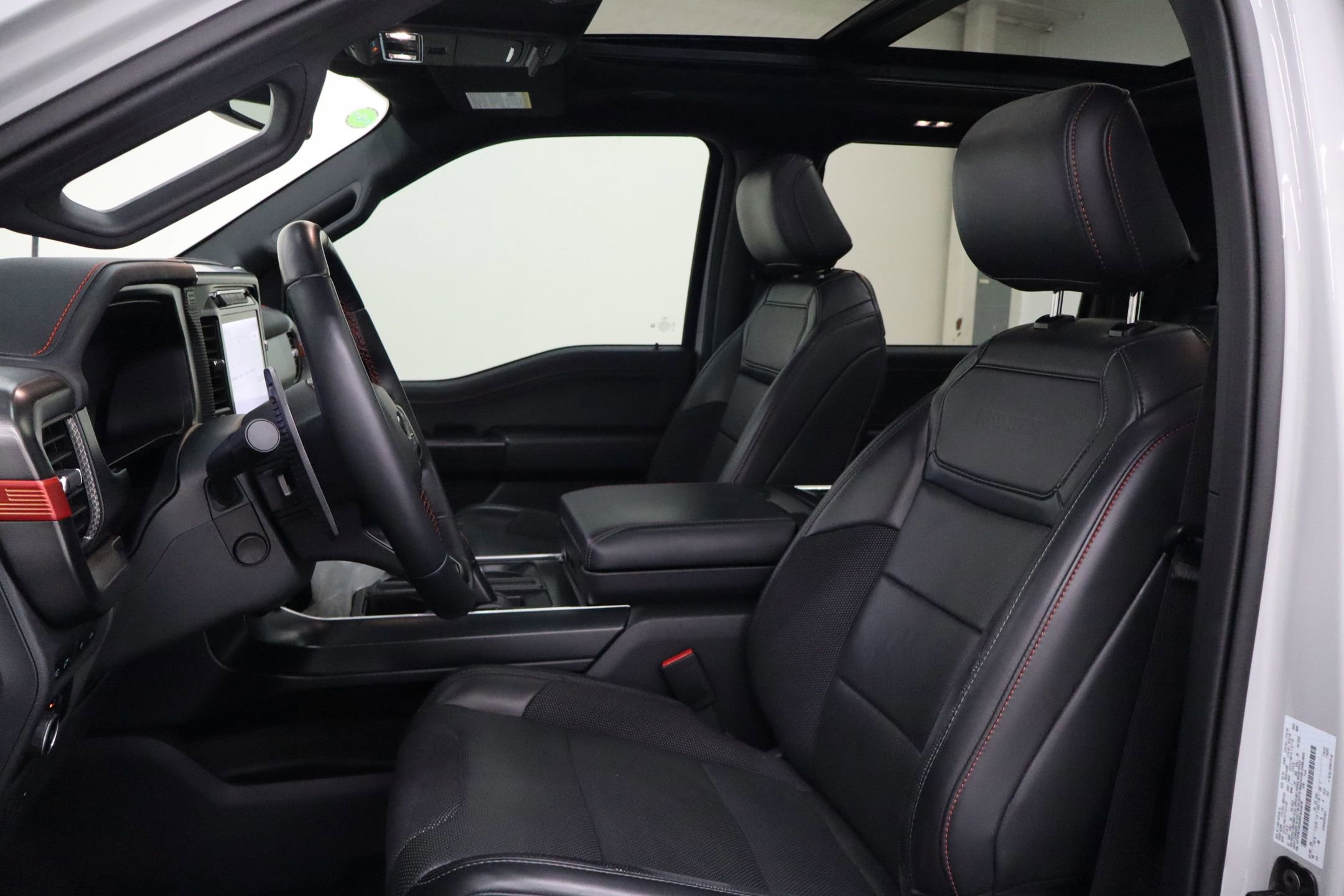 Certified 2024 Ford F150 Raptor image 18