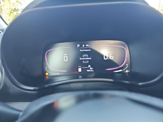 Used 2024 Kia Soul LX w/ Option Group 015 FWD image 18