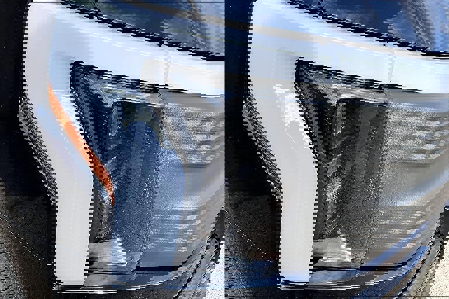 Certified 2024 Ford F150 Lightning XLT image 32