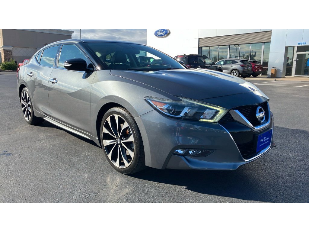 Used 2018 Nissan Maxima SR image 7