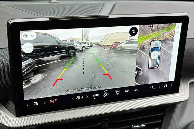 Certified 2025 Ford Explorer ST-Line w/ ST-Line Street Pack image 18