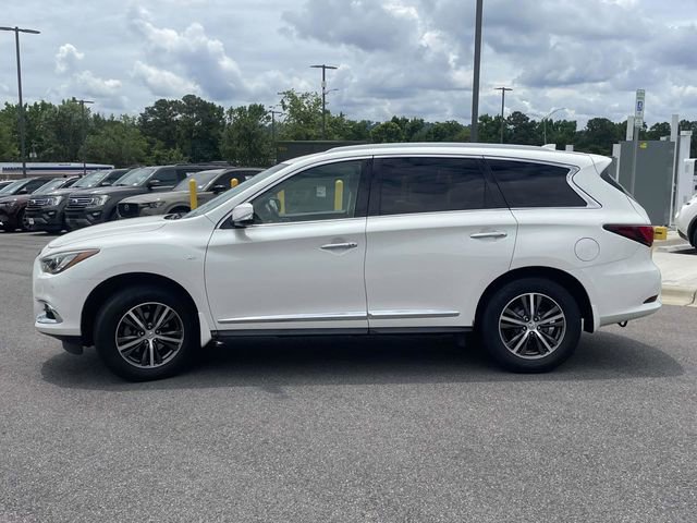 Used 2019 INFINITI QX60 Luxe w/ Essential Package FWD image 7