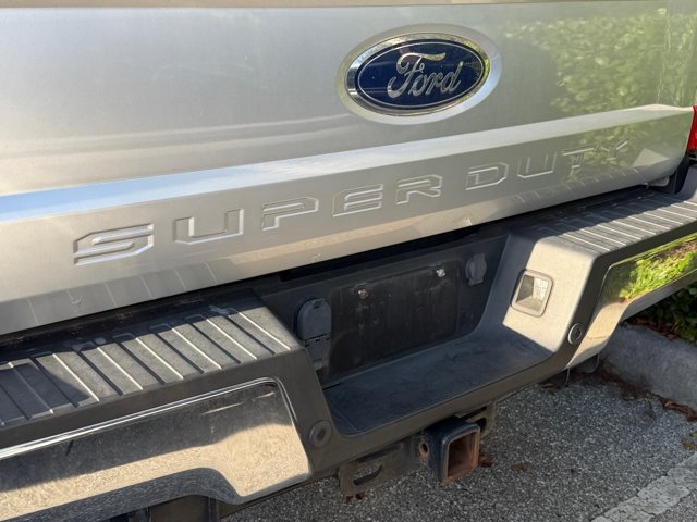 Certified 2017 Ford F250 Lariat w/ Lariat Value Package AWD/4WD image 7