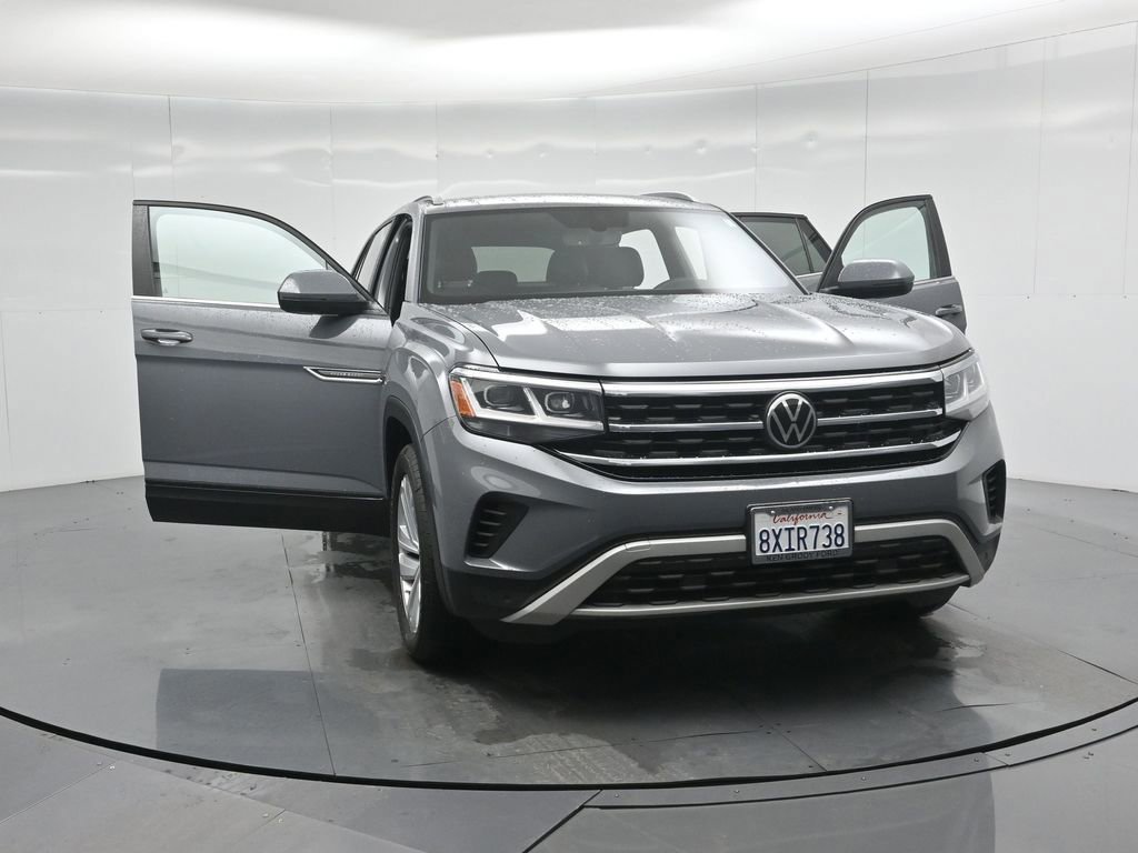 Used 2021 Volkswagen Atlas Cross Sport SE w/ Panoramic Sunroof Package image 53