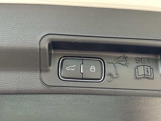 Certified 2023 Ford Explorer Limited AWD/4WD image 14