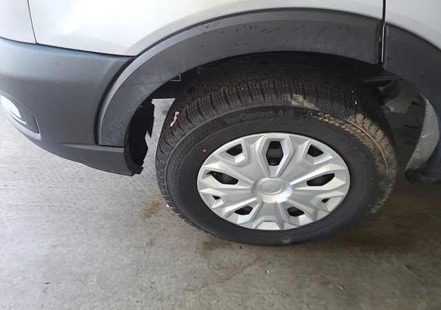 Certified 2023 Ford E-Transit Low Roof RWD image 18