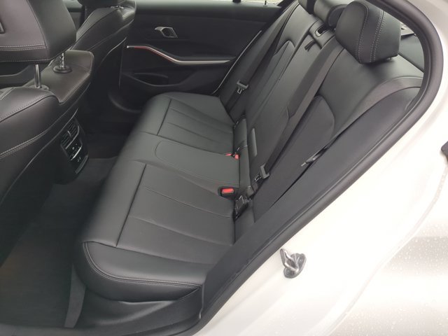 Used 2024 BMW 330i Sedan RWD image 30