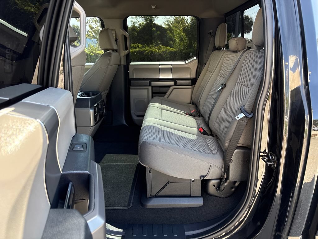 Certified 2022 Ford F250 XLT w/ XLT Premium Package AWD/4WD image 30